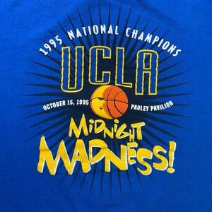Vintage 90s UCLA Bruins college basketball‎ shirt